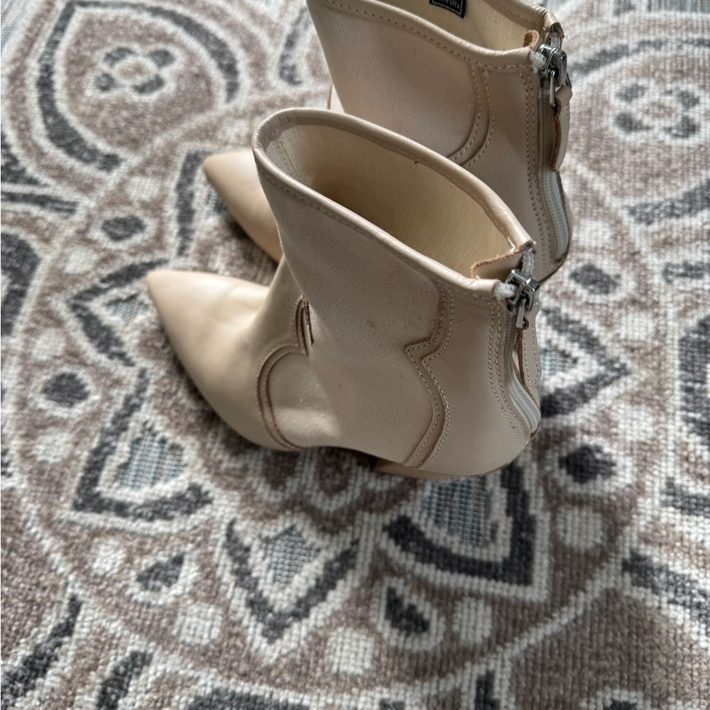Dolce Vita Noraya Beige Ankle Boots Size 7 - Picture 2 of 10